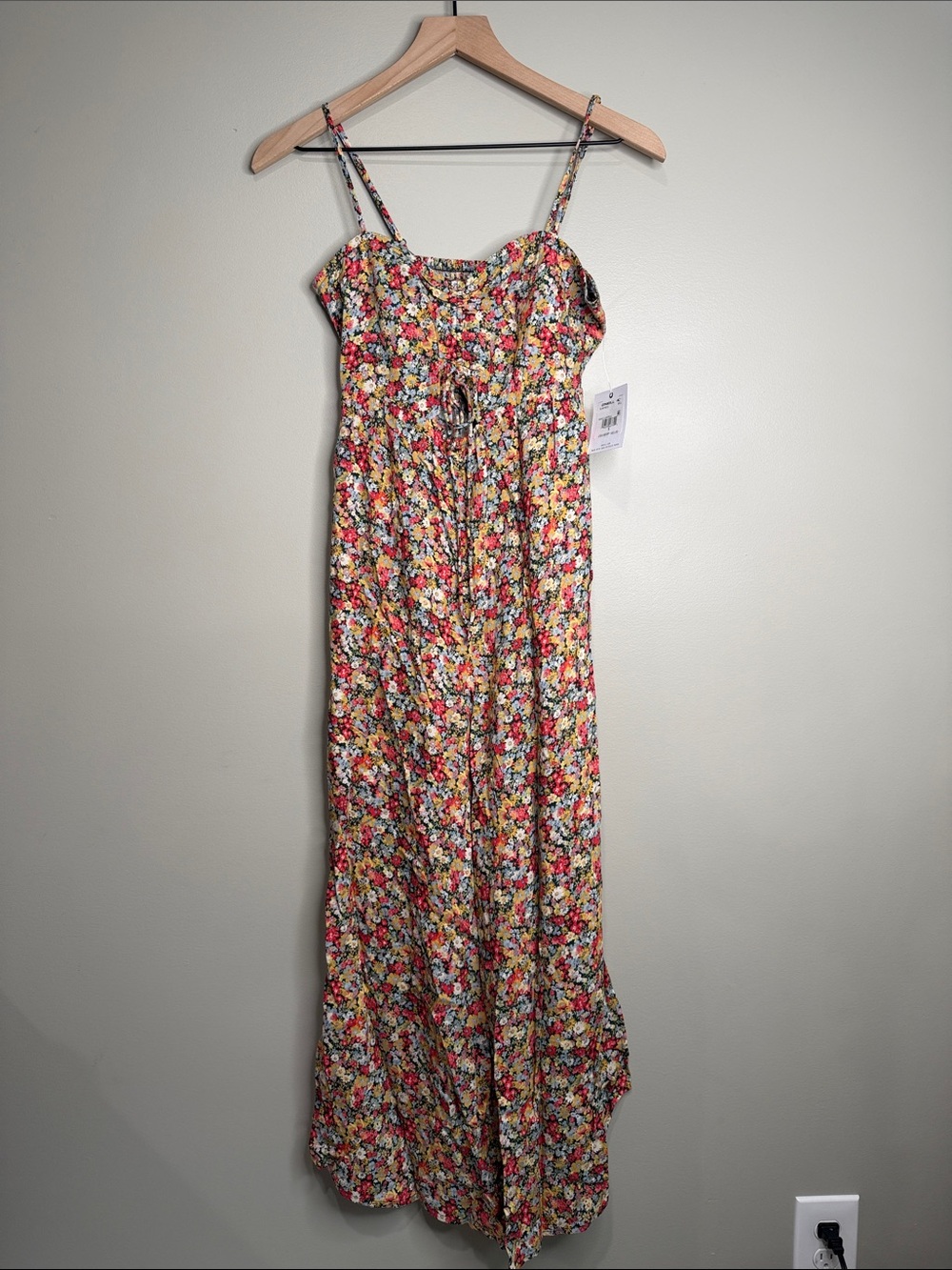 NWT O’Neill Keiko Jumpsuit Floral Spaghetti Strap Maxi Romper Small